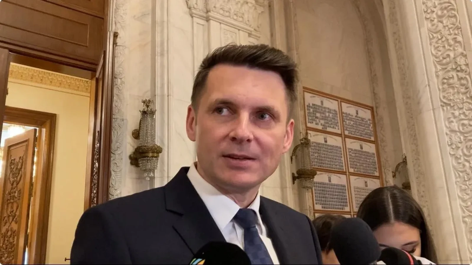abrudean raspunde lui grindeanu nu exista blocaje in coalitie s au adoptat masuri bune pentru combustibil