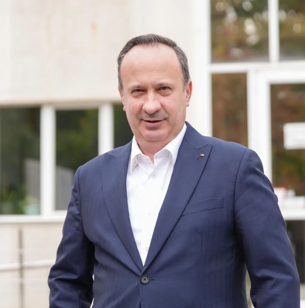 adrian caciu lanseaza ultimatum pentru sefii consiliului concurentei si anpc daca nu intervin pe piata carburantilor trebuie sa plece