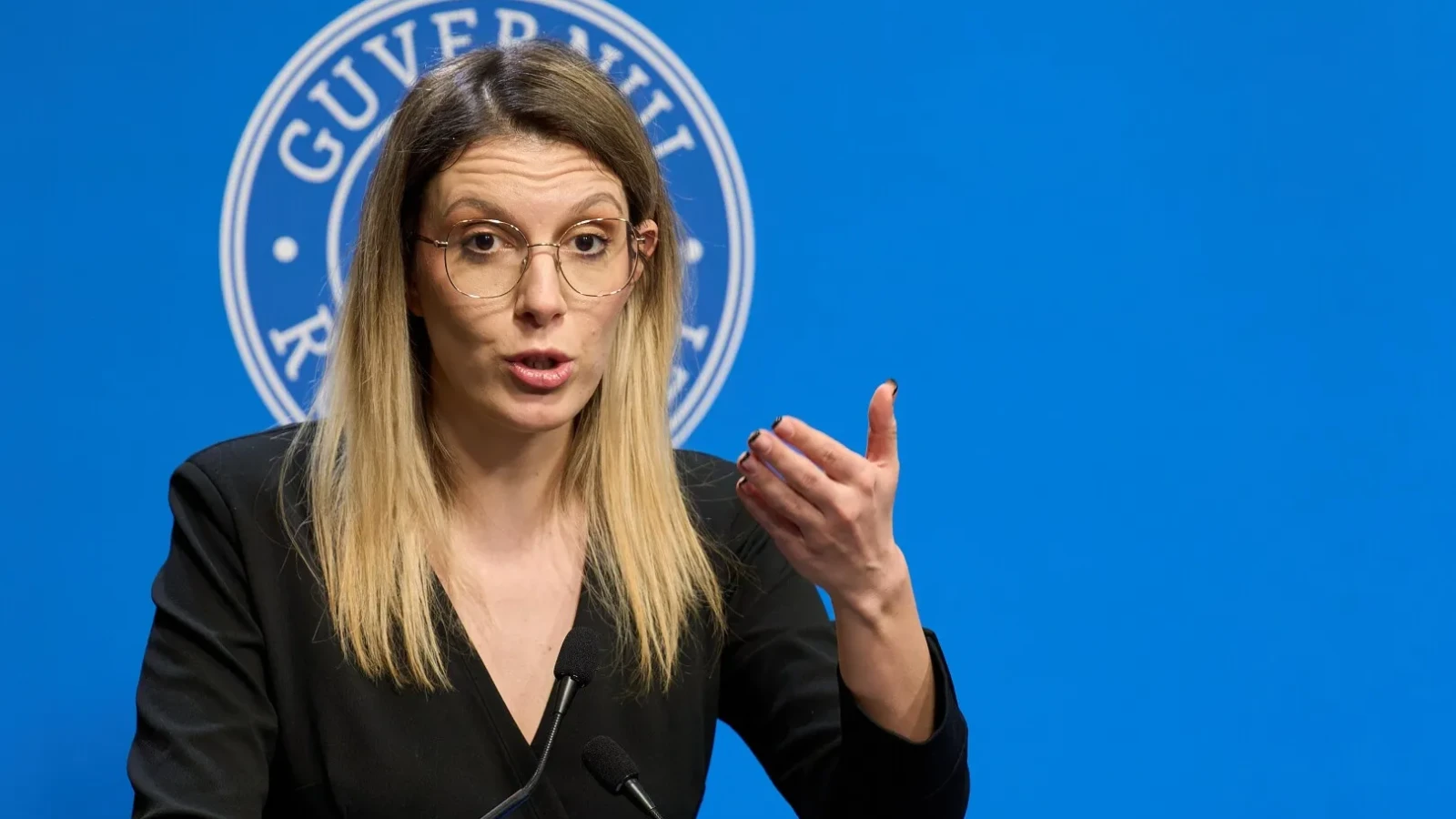 diana buzoianu acuza aur si psd ca saboteaza reformele din justitie