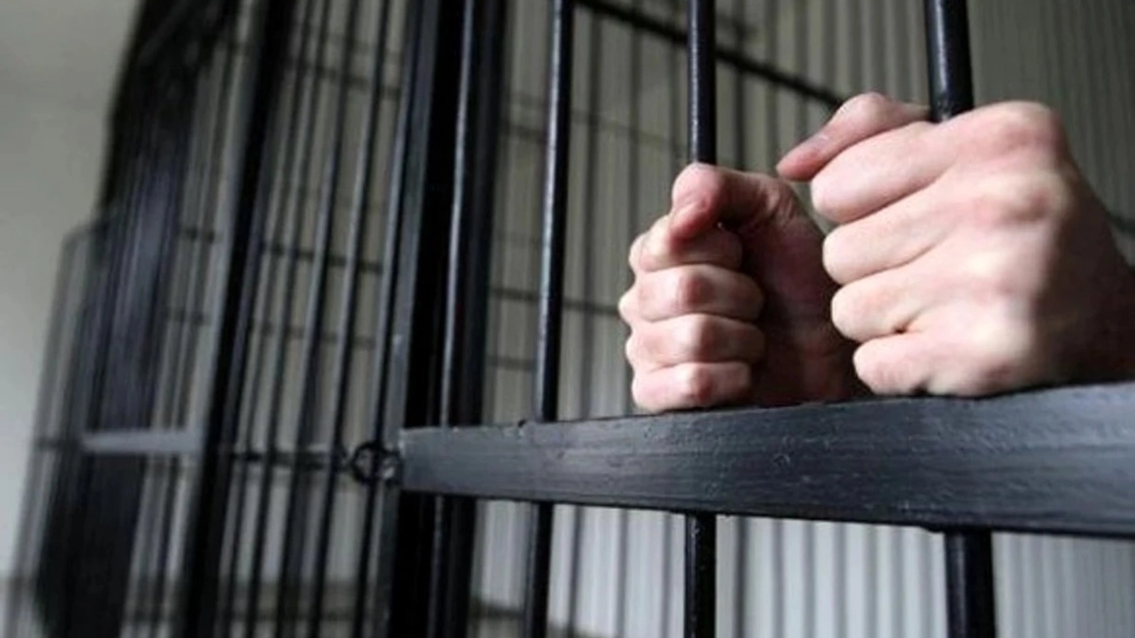 eroare judiciara majora un sofer condamnat la inchisoare in timp ce era deja in spatele gratiilor pedeapsa i a fost transformata in amenda dupa rejudecare