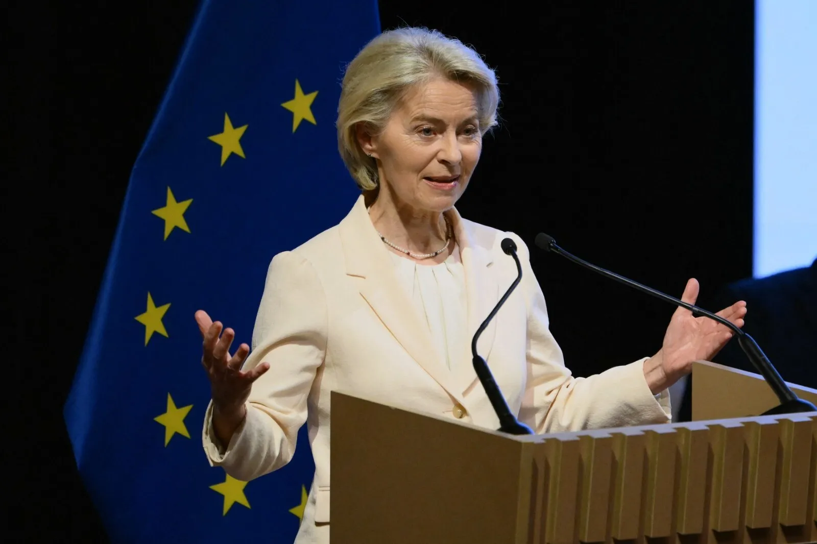 mesaj puternic de la ursula von der leyen pentru 8 martie forta este in noi
