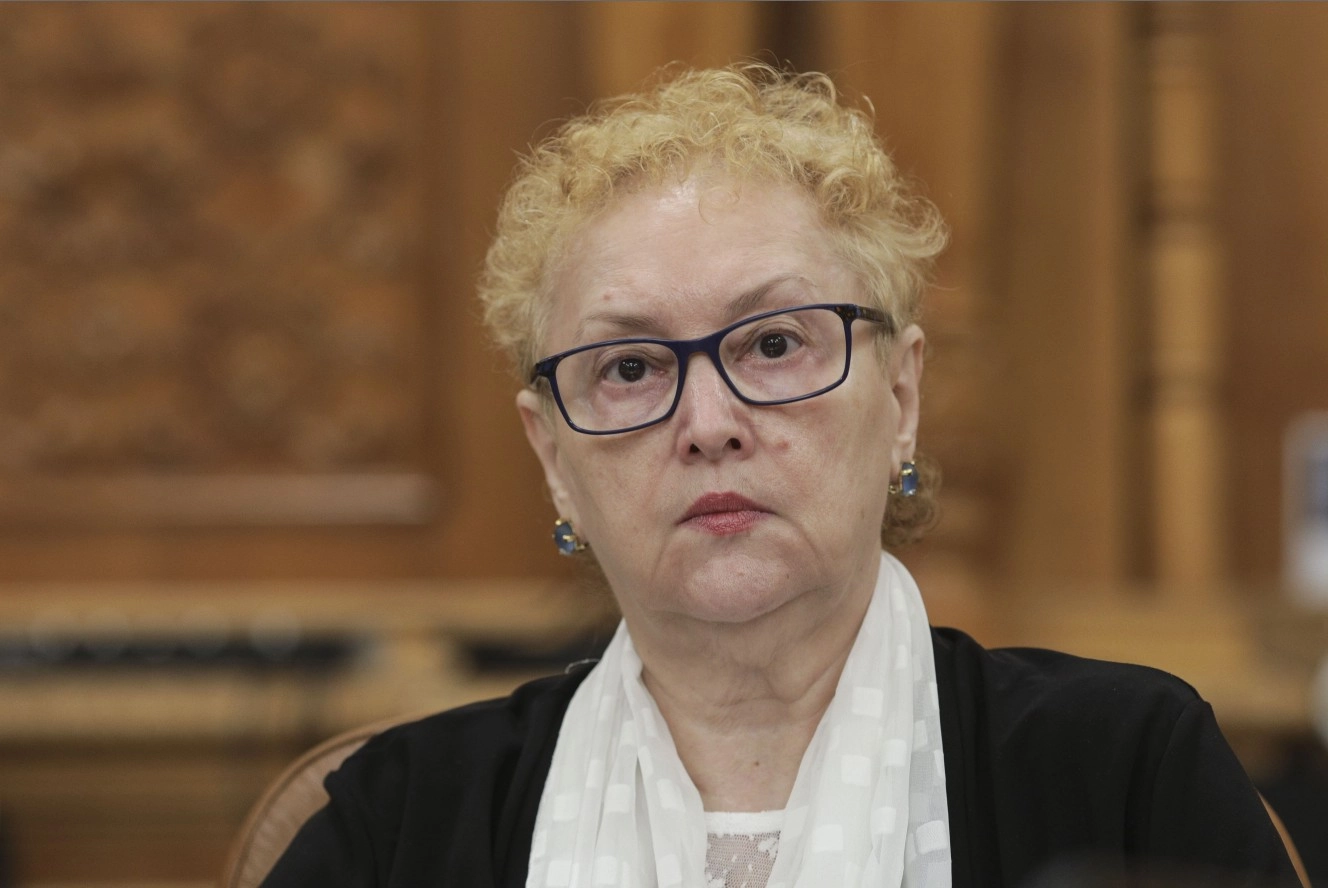 pnl critica avocatul poporului pentru sesizarea la ccr pe reforma administratiei desi ordonanta ramane valabila
