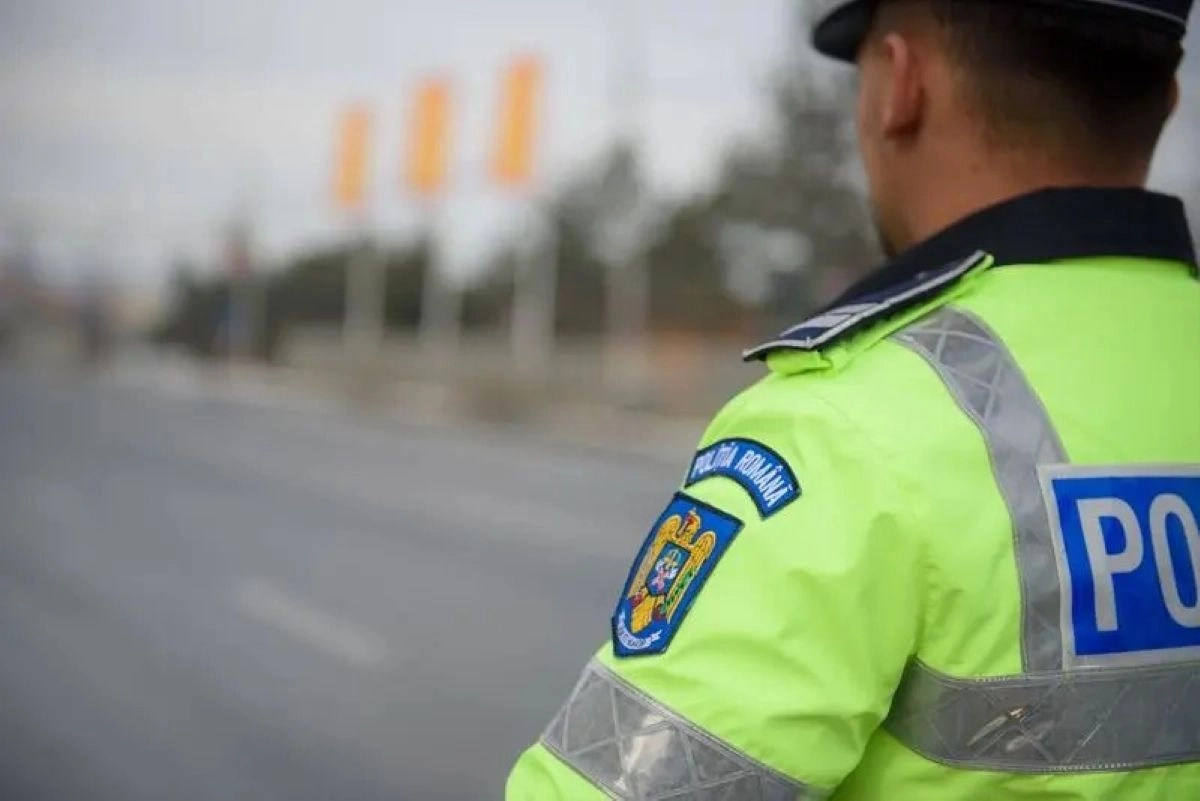 politist din prahova trimis in judecata dupa ce a fost prins in flagrant primind mita de 1 000 de lei