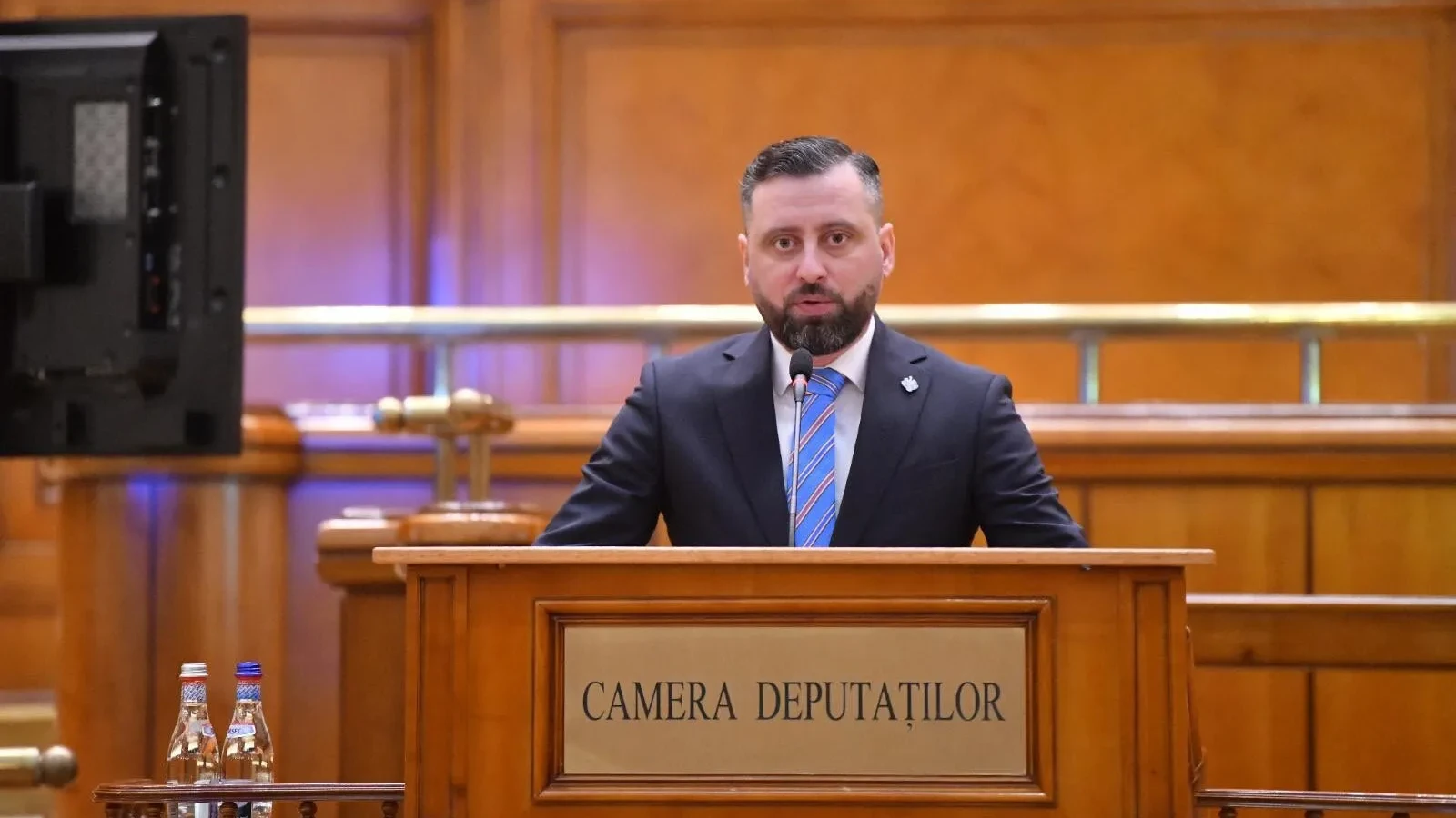 reactie parlamentara la declaratia ambasadorului rus sa discutam despre datoriile istorice ale rusiei fata de romani