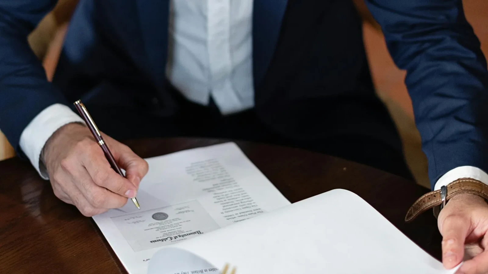 romsilva raspunde criticilor anap 96 din contractele din 2025 au fost atribuite prin competitie iar achizitiile directe au vizat doar situatii de urgenta