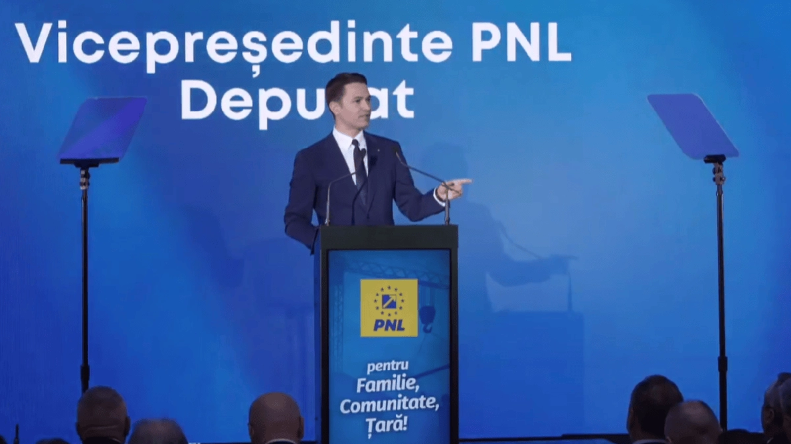 sighiartau tomac se lauda ca si face partid prezidential